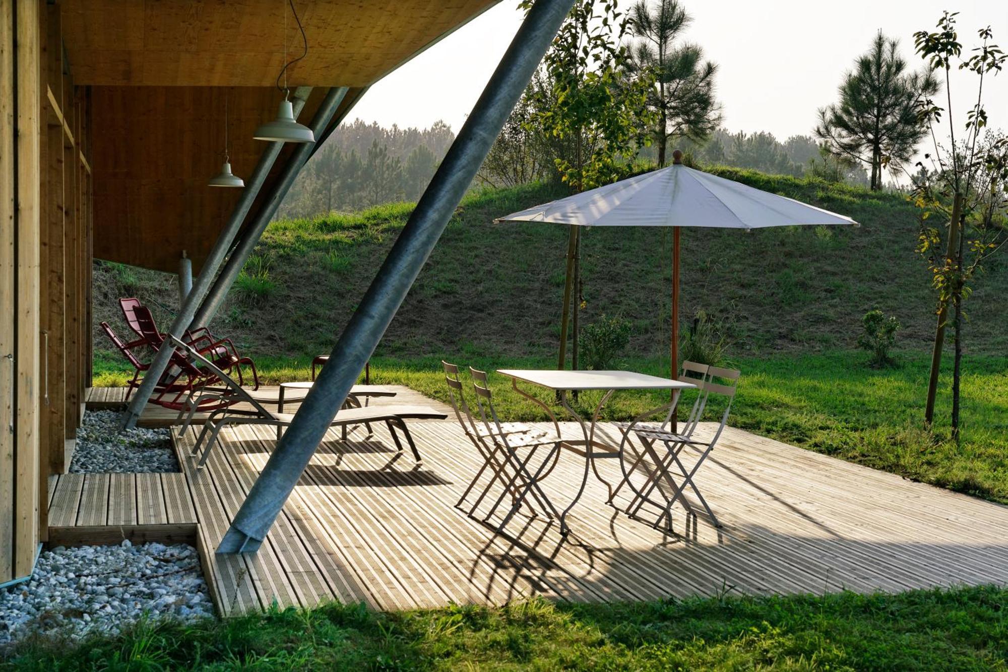 Saubion Les Echasses Golf & Surf Eco Lodge מראה חיצוני תמונה