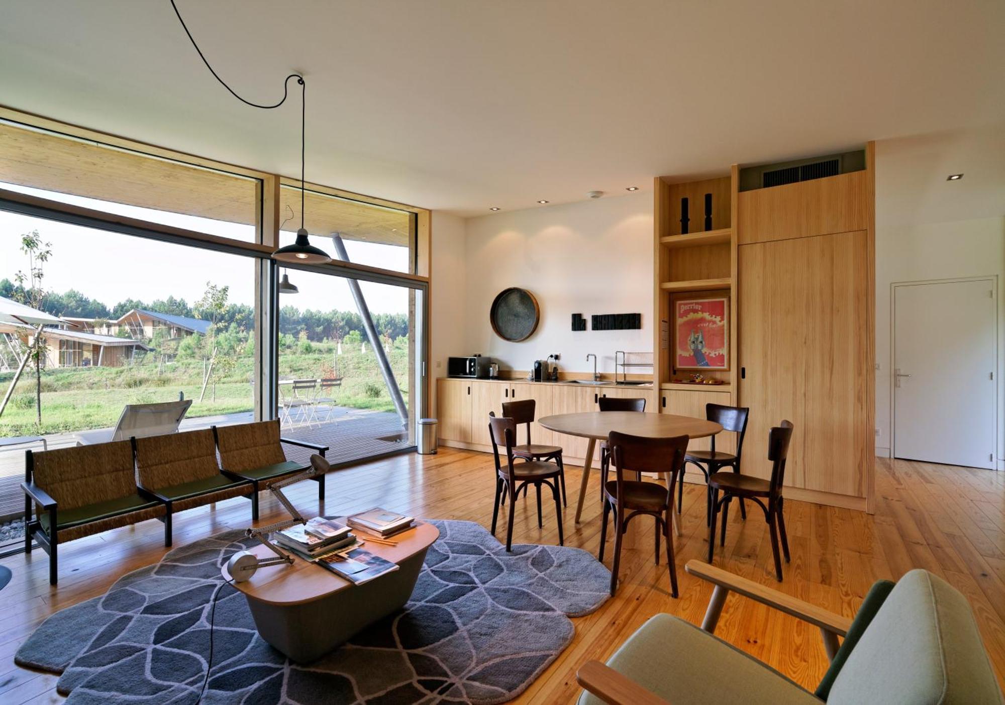 Saubion Les Echasses Golf & Surf Eco Lodge מראה חיצוני תמונה